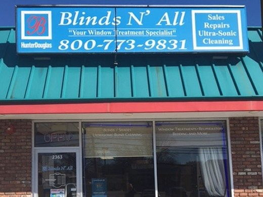 Hunter Douglas Dealer Image